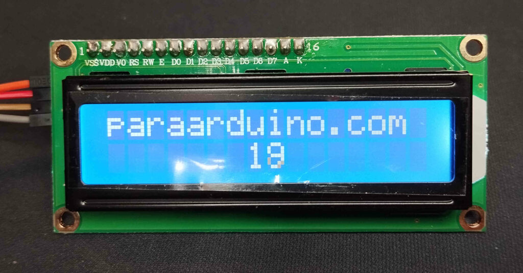 Resultado final texto y segundos en display LCD 1602 I2C