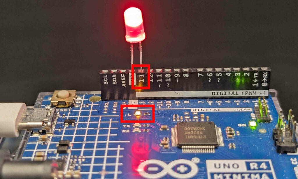 el pin 13 en Arduino y el led integrado